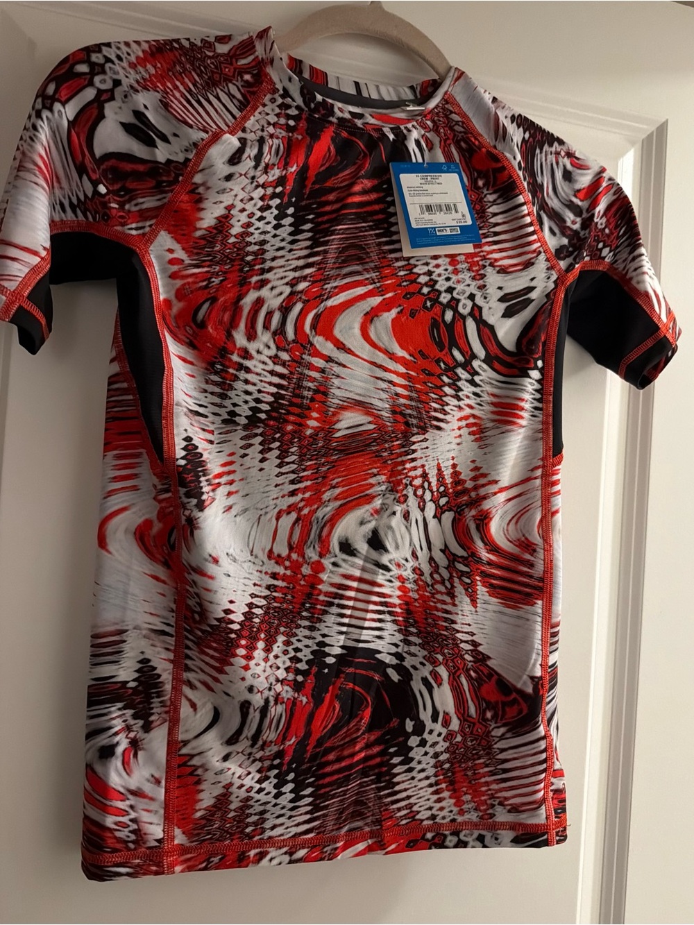Dick’s DSG Boy’s Compression Top 14-16 Large